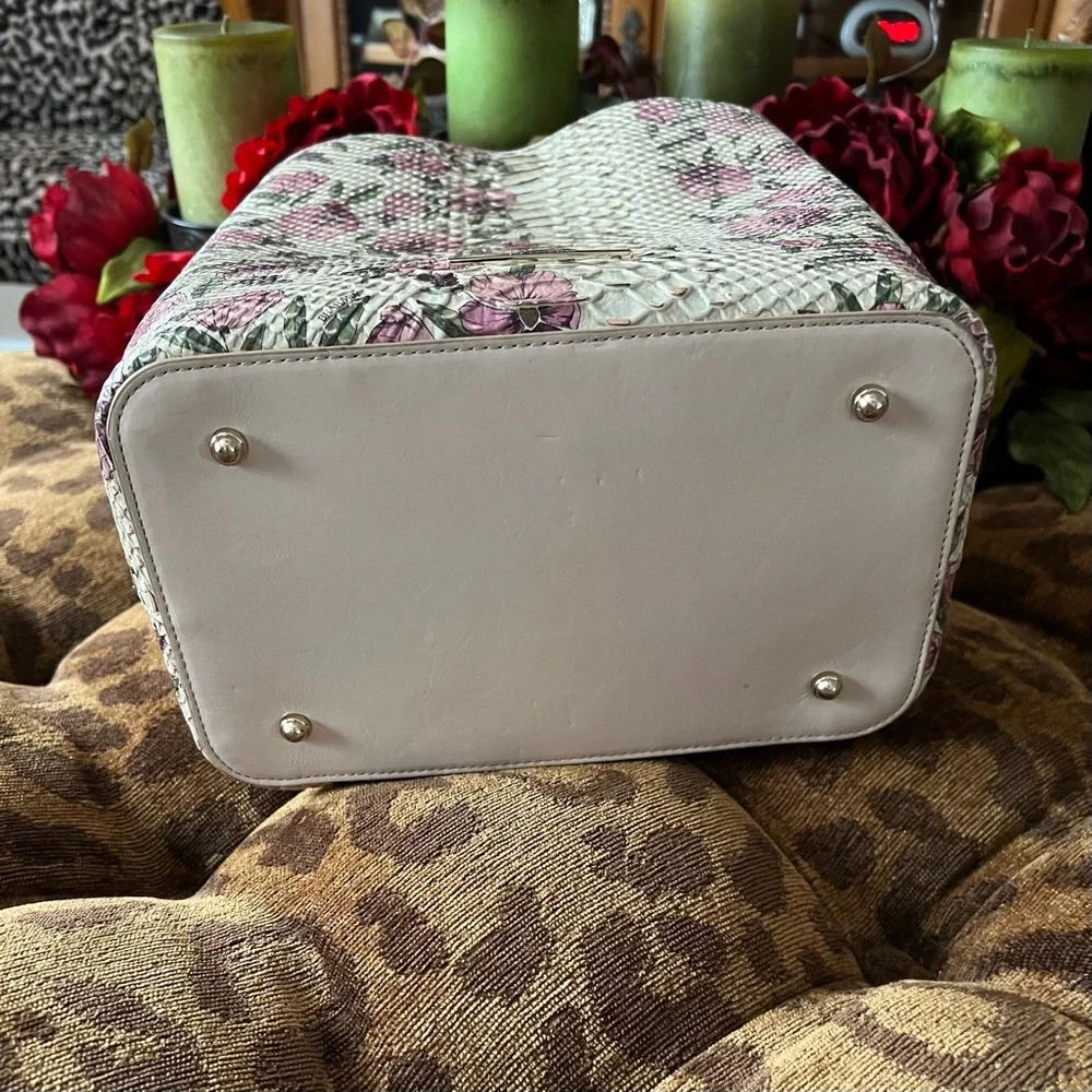 Brahmin Amelia Labyrinth Handbag Purple Flowers - Picture 11 of 14